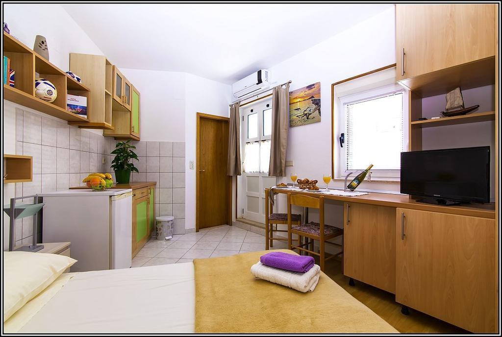 Guesthouse Teta Palmina سبليت الغرفة الصورة