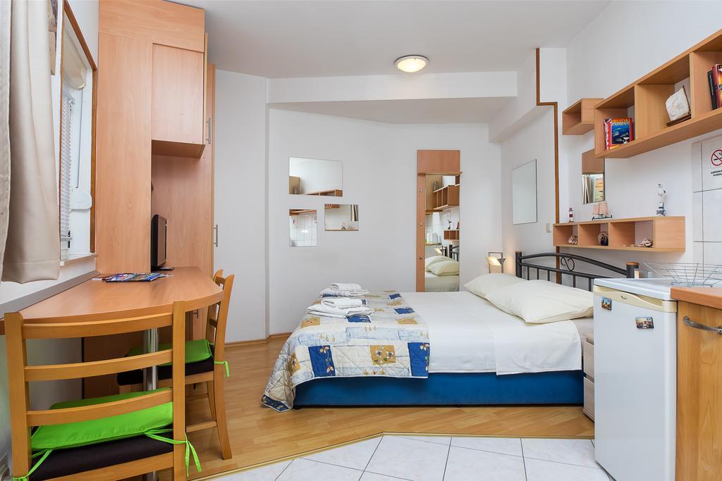 Guesthouse Teta Palmina سبليت المظهر الخارجي الصورة