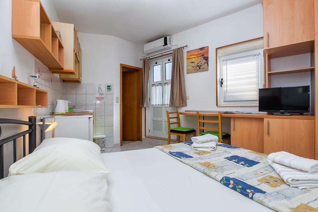Guesthouse Teta Palmina سبليت المظهر الخارجي الصورة